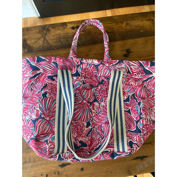 Salty Starfish Beach Tote - Picture 1 of 4